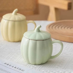 Pumpkin Ceramic Mug with Lid – Cute Halloween Coffee Cup