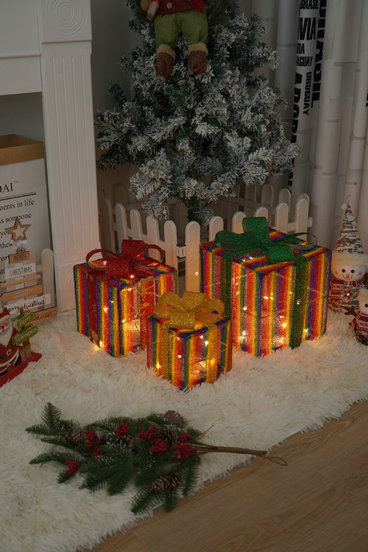 Lighted Christmas Gift Boxes – 3 PCS Decorative Set