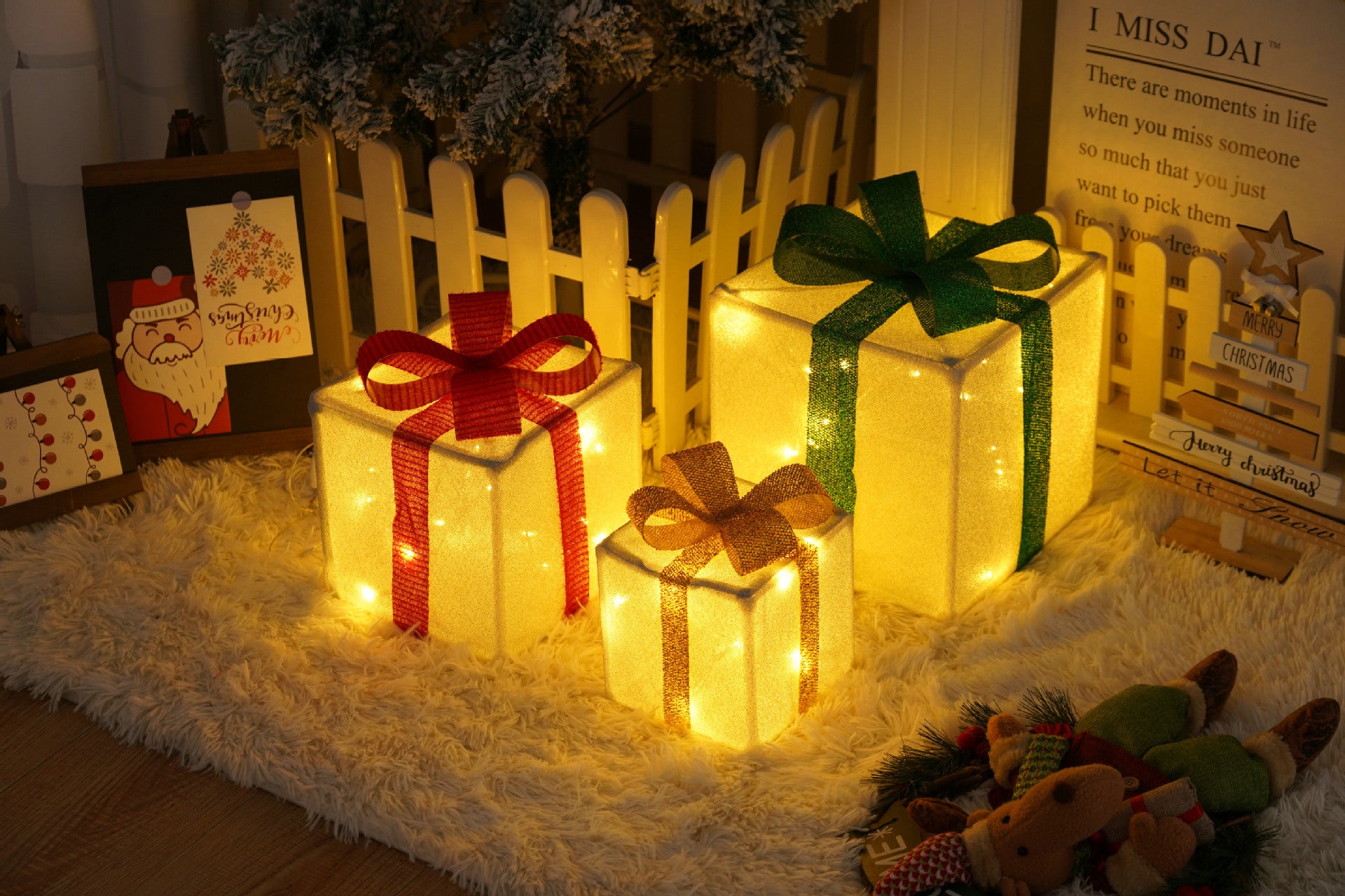 Lighted Christmas Gift Boxes – 3 PCS Decorative Set