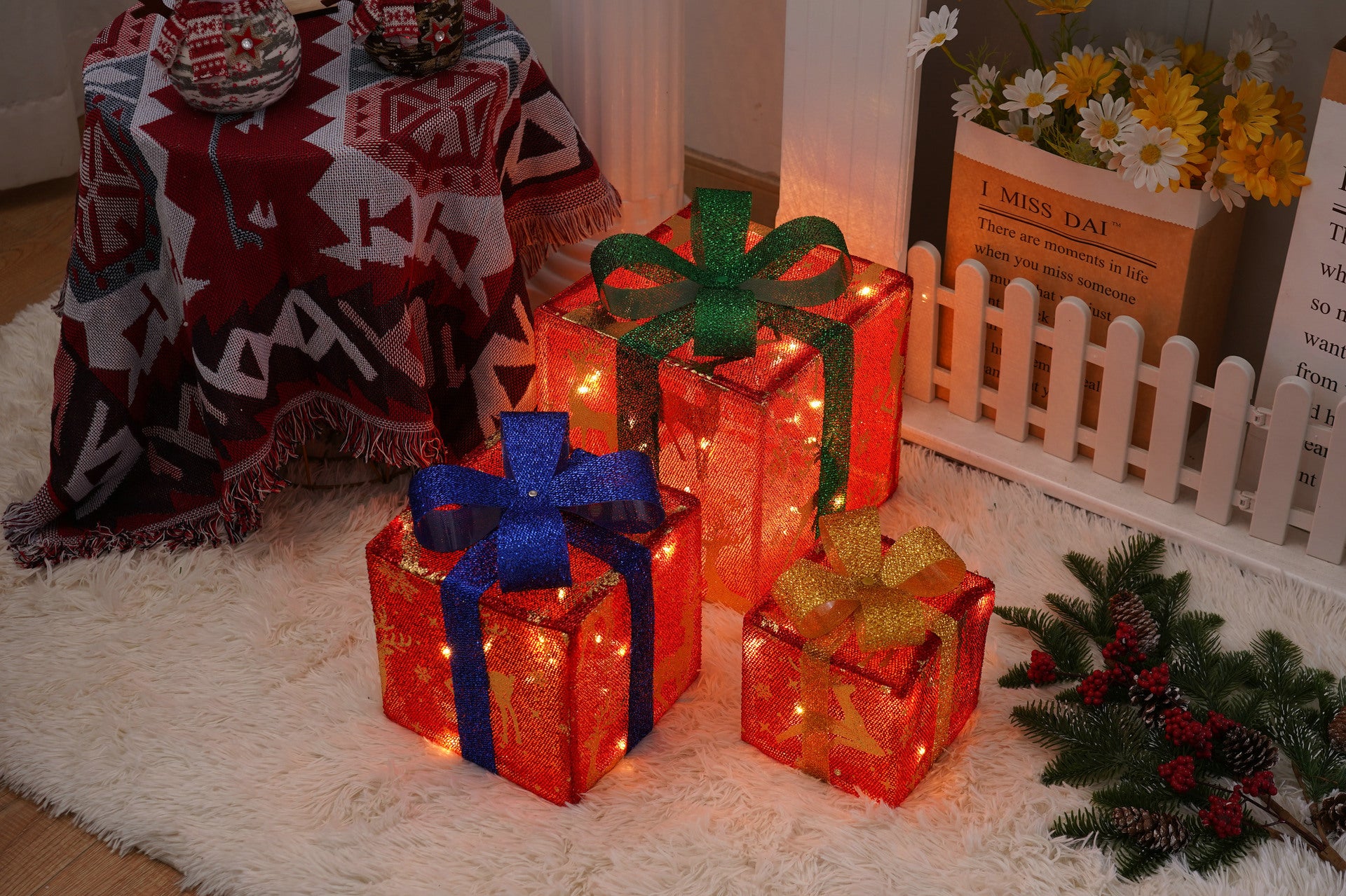 Lighted Christmas Gift Boxes – 3 PCS Decorative Set