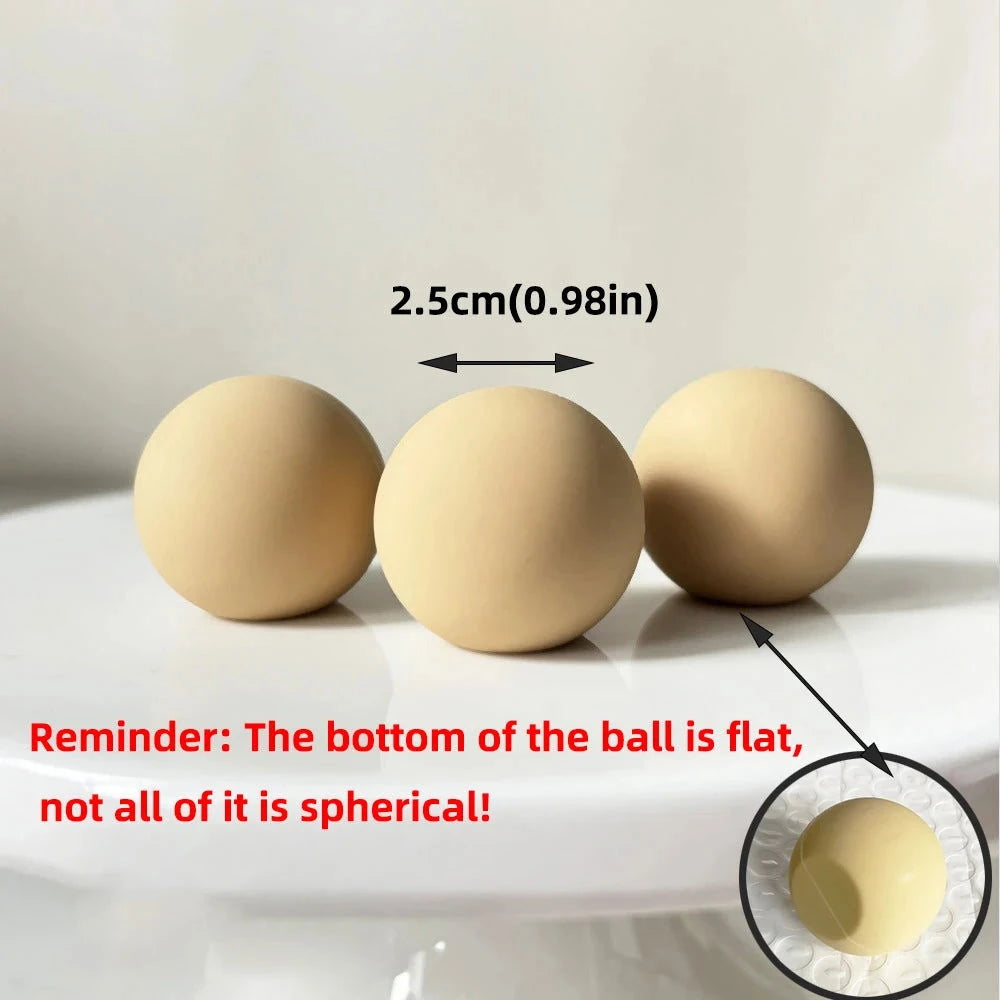 Bear Cake Topper - Cute Birthday Cake Decoration - candletown.net