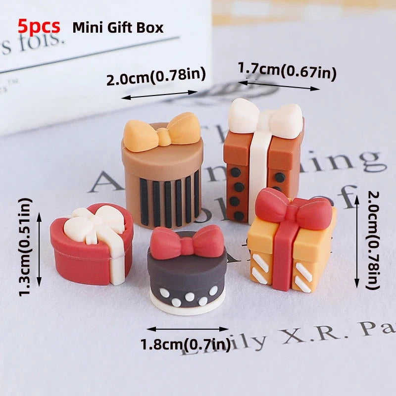 Bear Cake Topper - Cute Birthday Cake Decoration - candletown.net