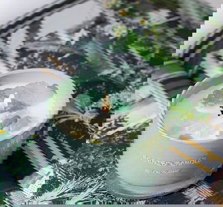 Crystal Glass Handmade Aromatherapy Candle – Elegant and Tranquil - candletown.net