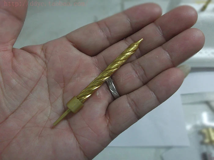 Slim Metallic Birthday Candles – Elegant Cake Topper - candletown.net