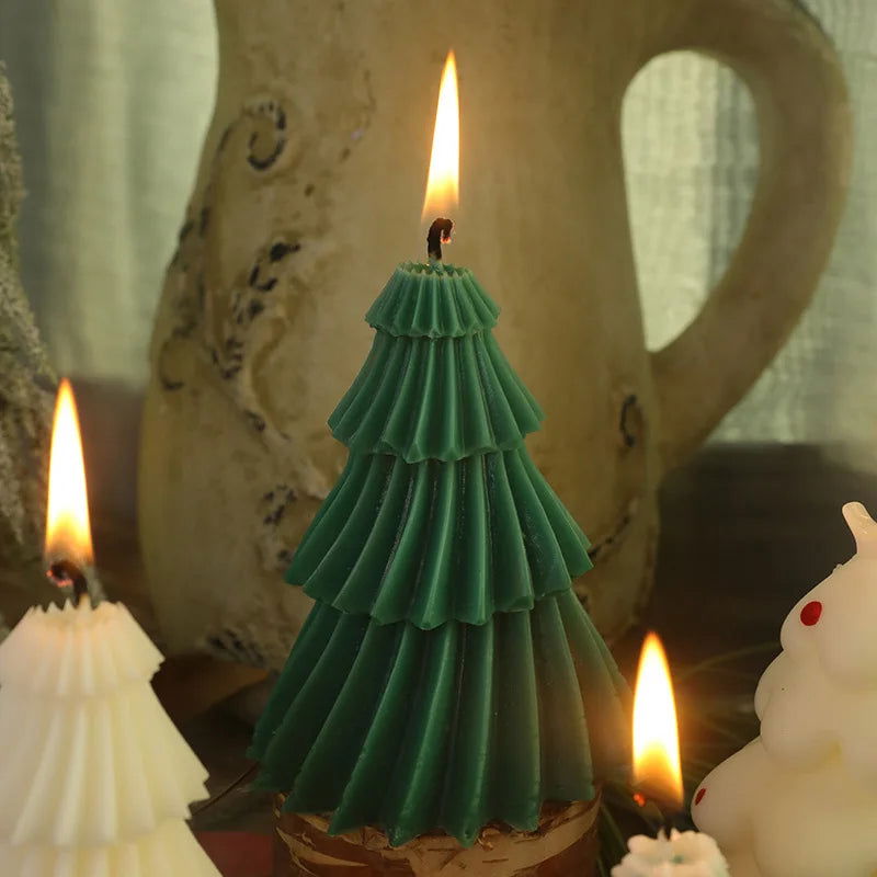 Holiday Shaped Scented Soy Wax Candles - Elegant and Festive Holiday Decoration - candletown.net