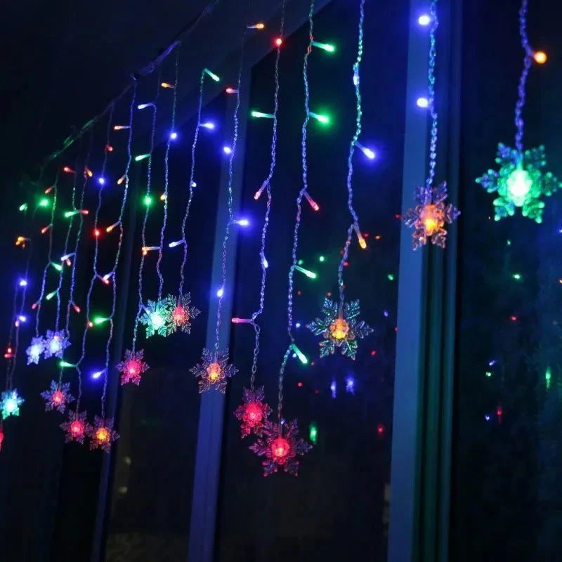 LED Snowflake Curtain Lights - candletown.net