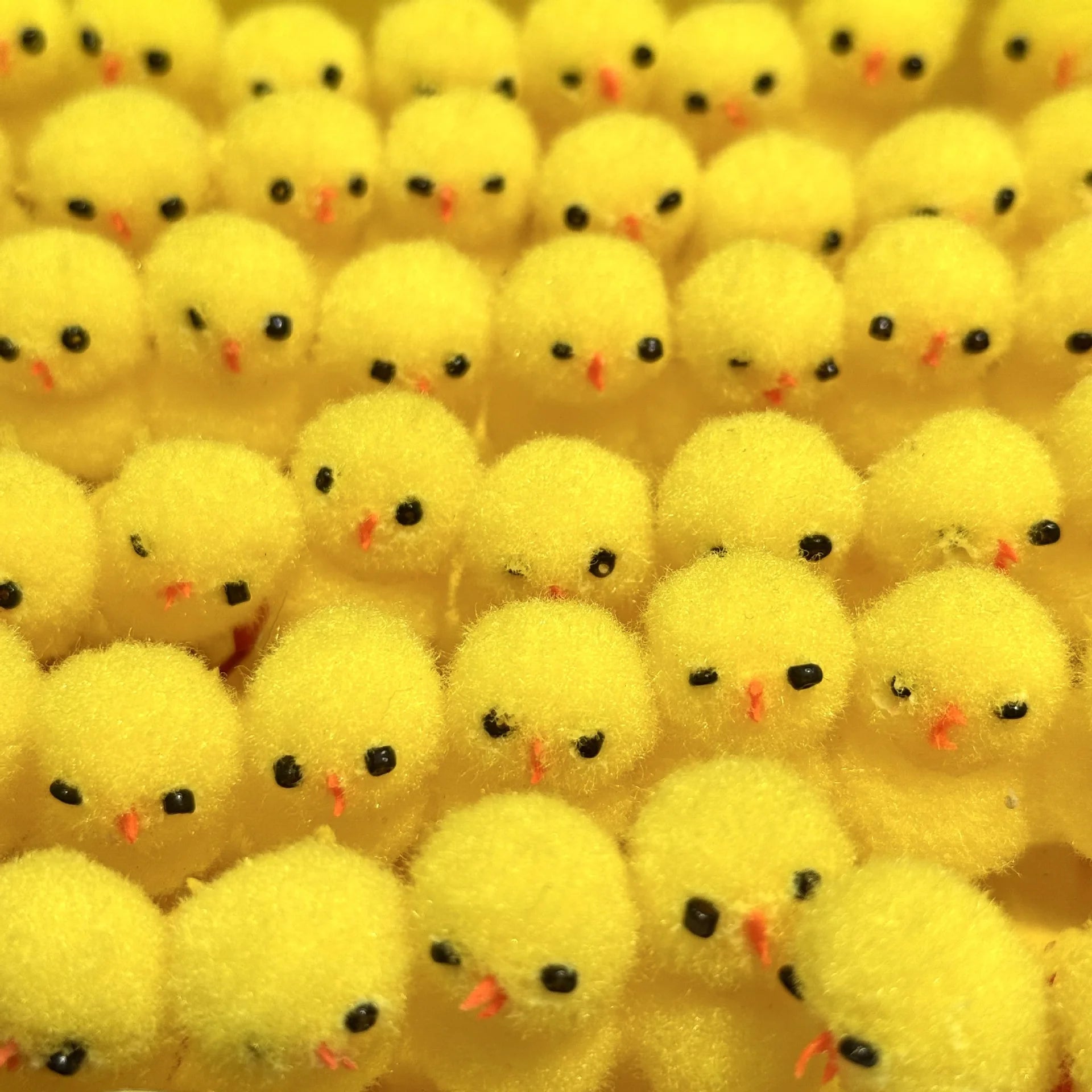 Mini Easter Chick Decoration – Soft & Cute Easter Ornaments - candletown.net
