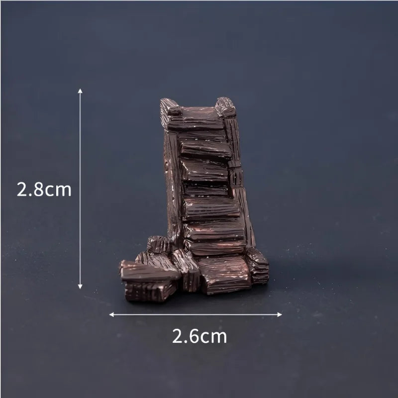 Mini Halloween Figurines – Resin Ghosts, Skulls & Tombstones for Spooky Decor