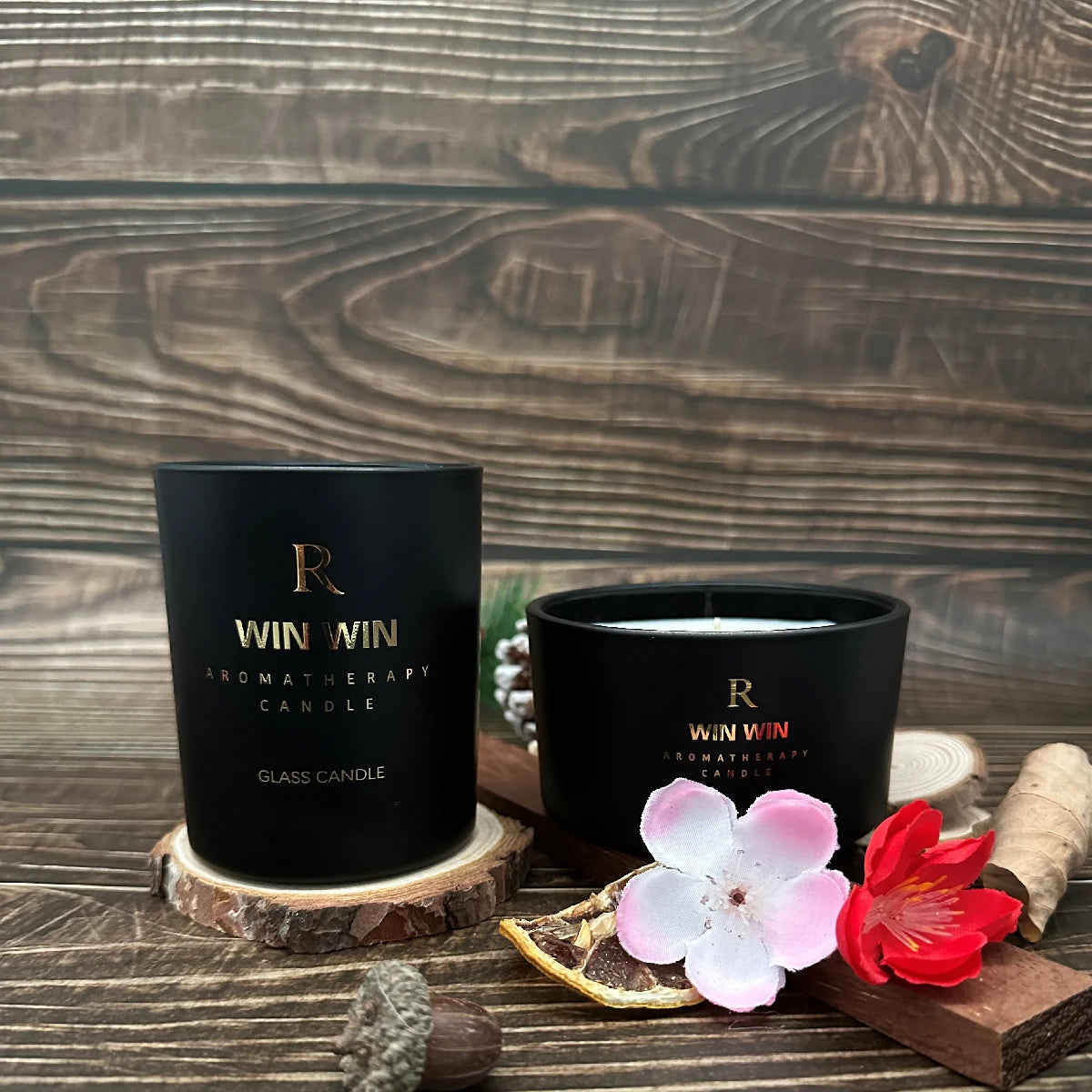 Lavender / Rose Aromatherapy Candle in Black Jar – Decorative Gift Candle