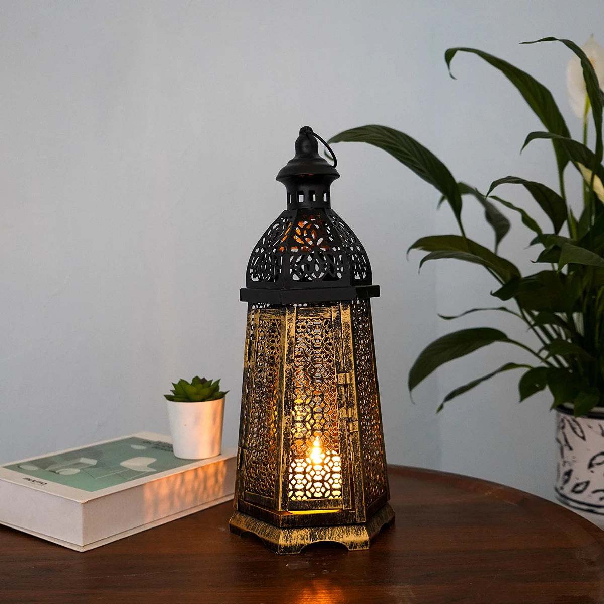 Rustic Vintage Metal Candle Lantern – Nordic & Farmhouse Decor