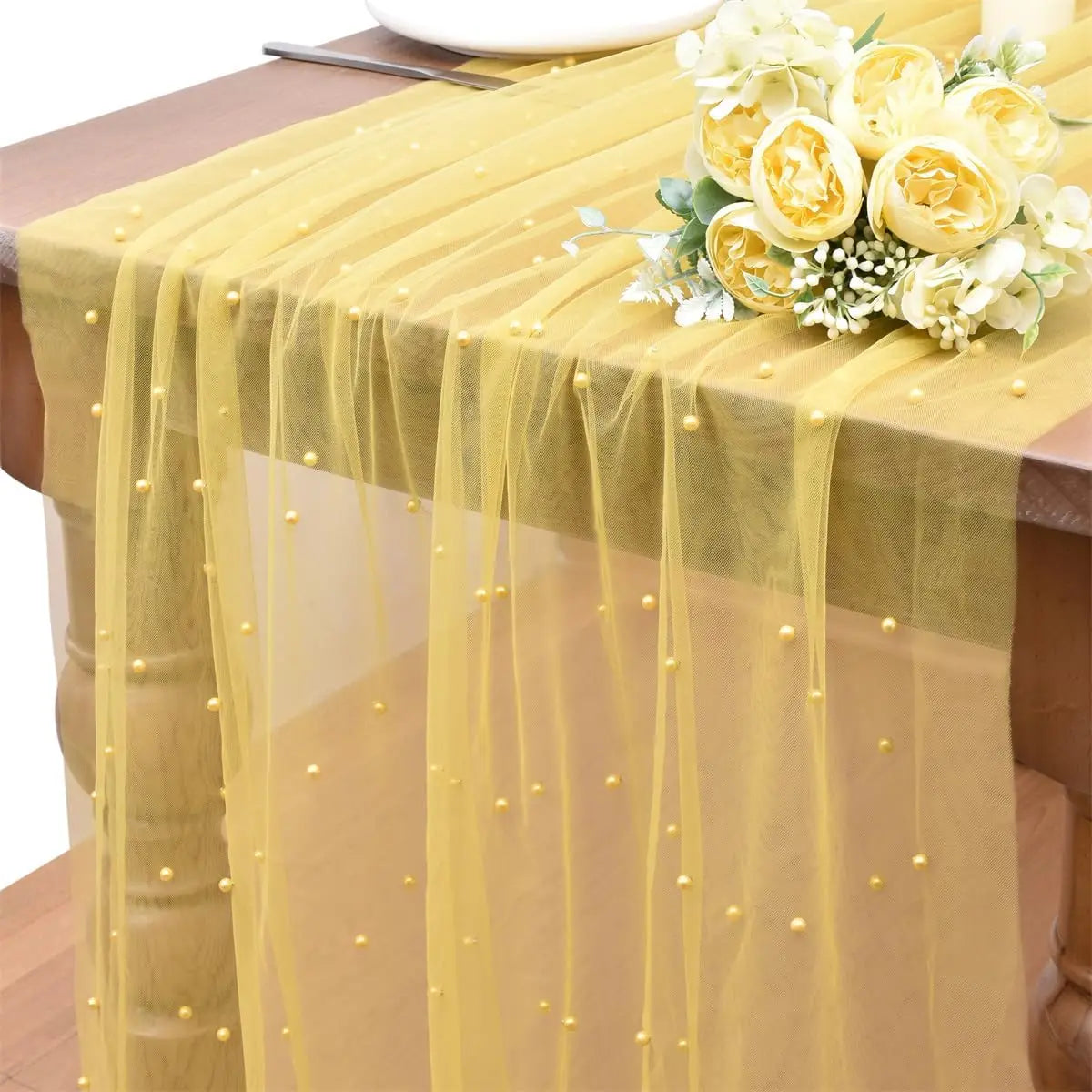 White Pearl Table Runner – Lace Tulle Wedding Decor