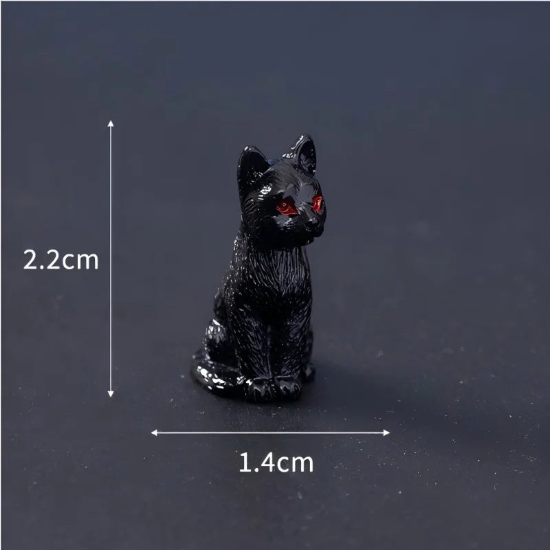 Mini Halloween Figurines – Resin Ghosts, Skulls & Tombstones for Spooky Decor