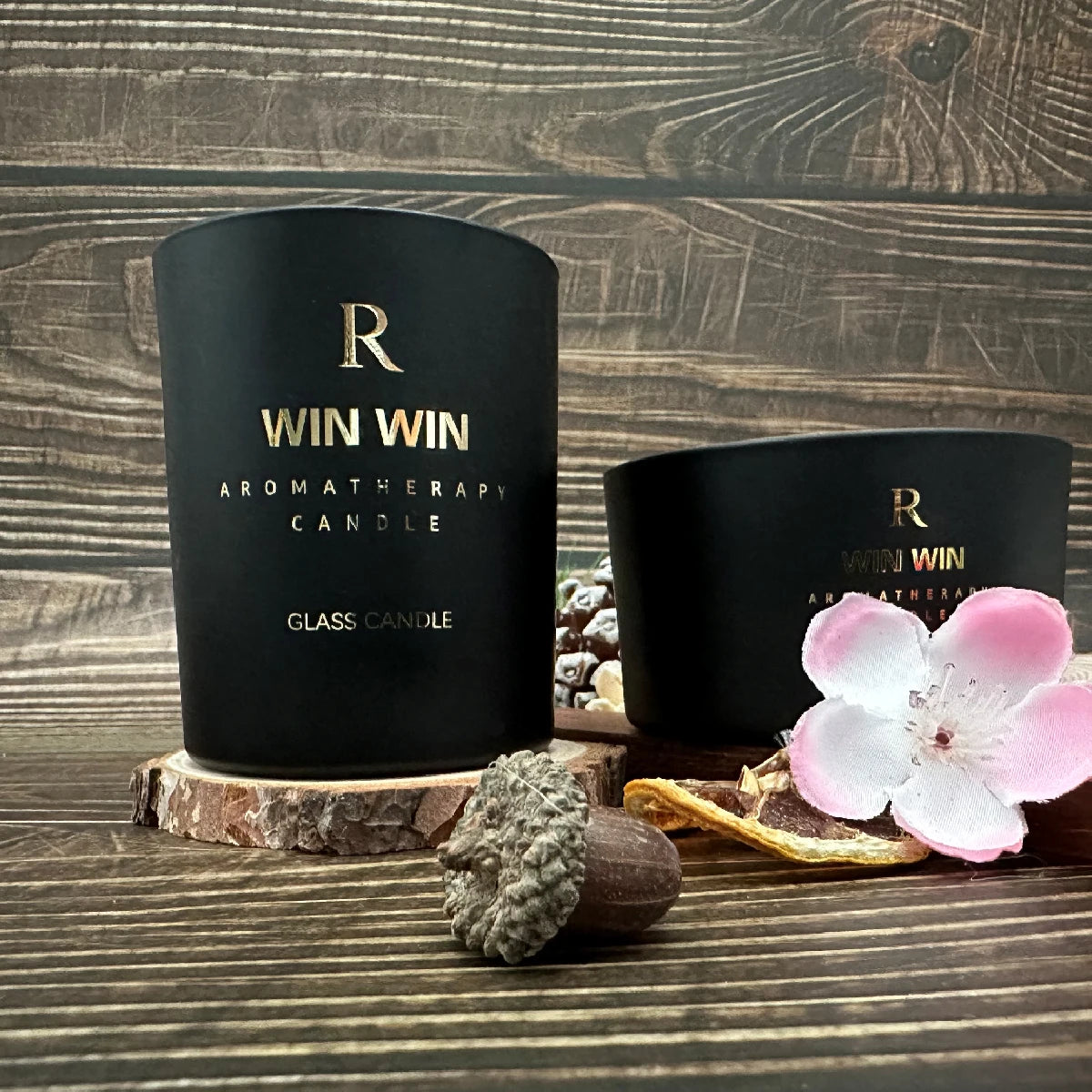 Lavender / Rose Aromatherapy Candle in Black Jar – Decorative Gift Candle
