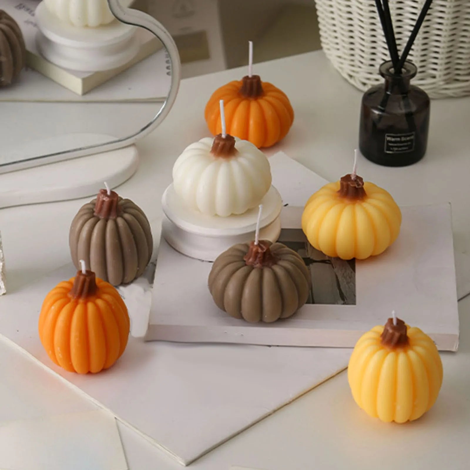 Pumpkin Shaped Candle – Halloween & Autumn Decorative Candle