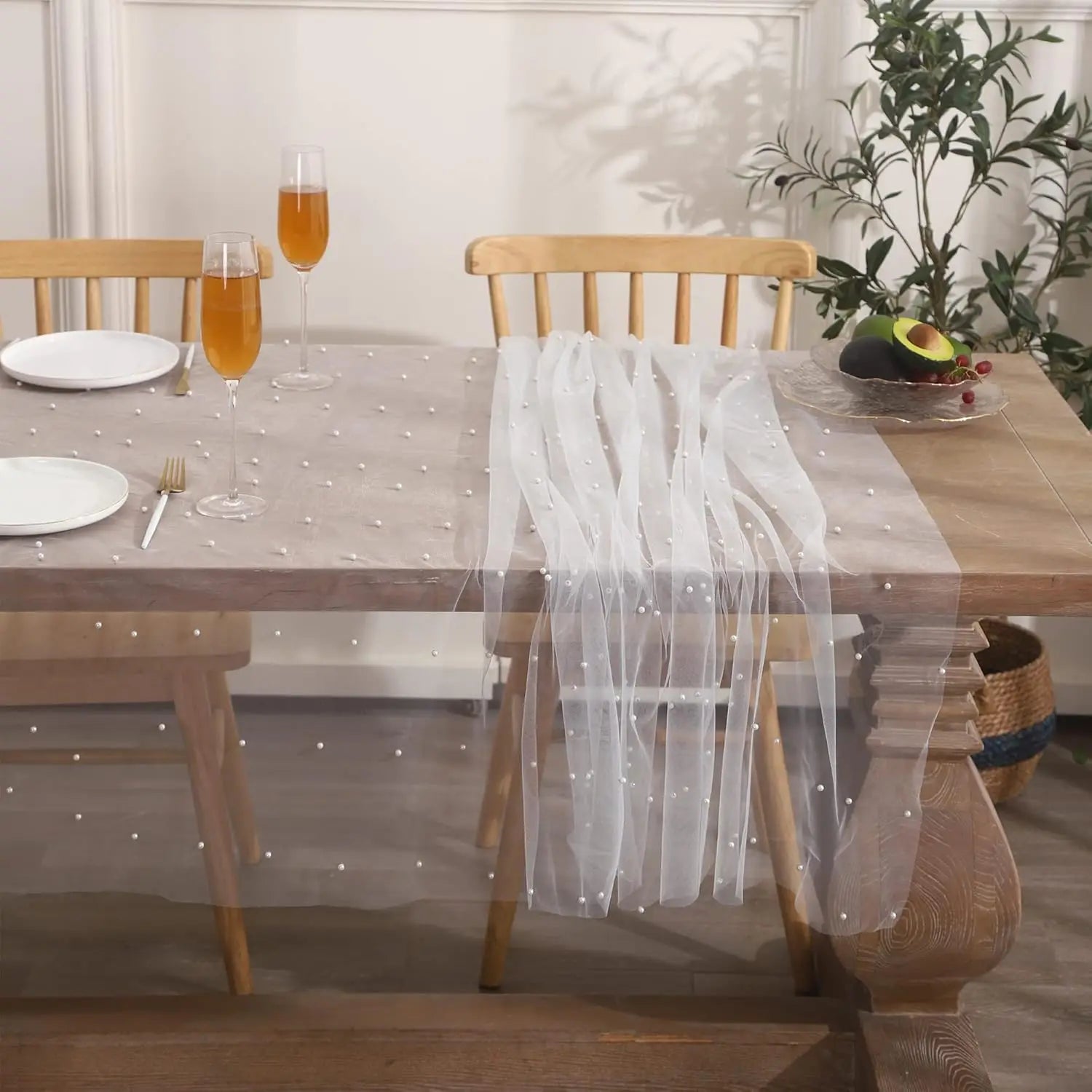 White Pearl Table Runner – Lace Tulle Wedding Decor