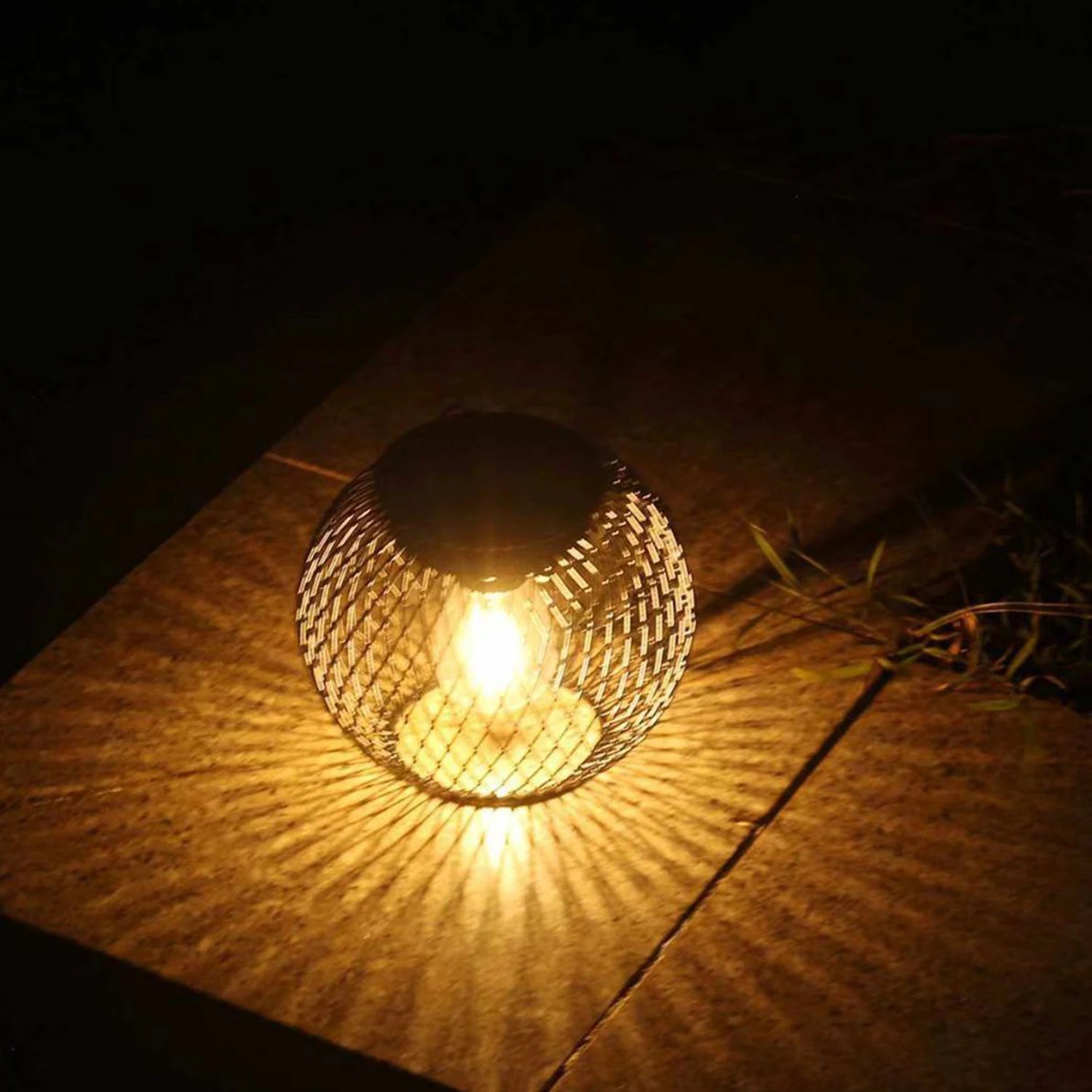 Outdoor Solar Grid Lantern – Waterproof Hanging Lamp