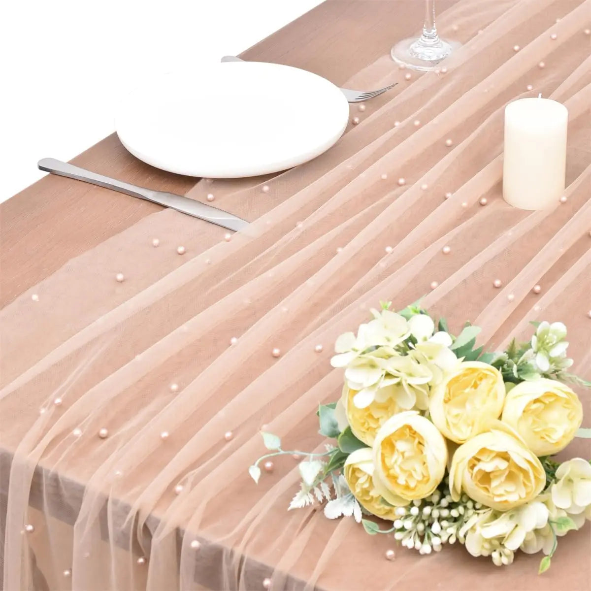 White Pearl Table Runner – Lace Tulle Wedding Decor