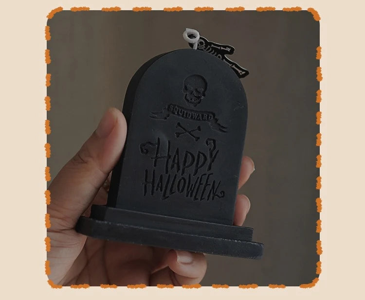 Halloween Kynttiläsarja – Käsintehdyt Tuoksukynttilät (Kallo, Kurpitsa, Hautakivi)
