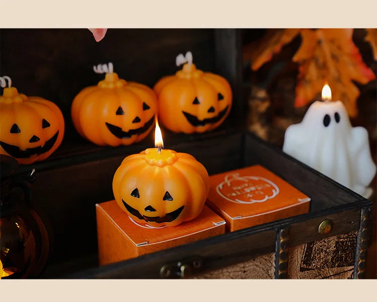 Halloween Kynttiläsarja – Käsintehdyt Tuoksukynttilät (Kallo, Kurpitsa, Hautakivi)