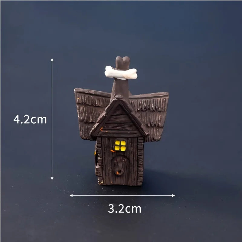 Mini Halloween Figurines – Resin Ghosts, Skulls & Tombstones for Spooky Decor