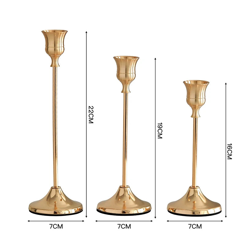 Vintage metallinen kynttilänjalka-setti (3 kpl)