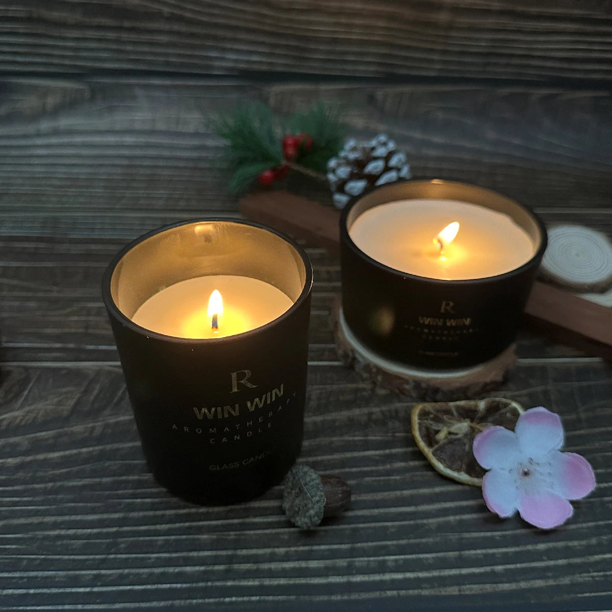 Lavender / Rose Aromatherapy Candle in Black Jar – Decorative Gift Candle
