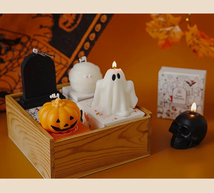 Halloween Kynttiläsarja – Käsintehdyt Tuoksukynttilät (Kallo, Kurpitsa, Hautakivi)