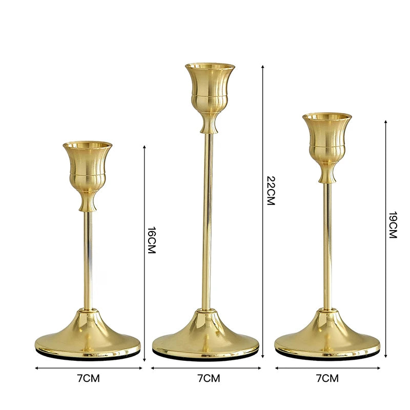 Vintage metallinen kynttilänjalka-setti (3 kpl)