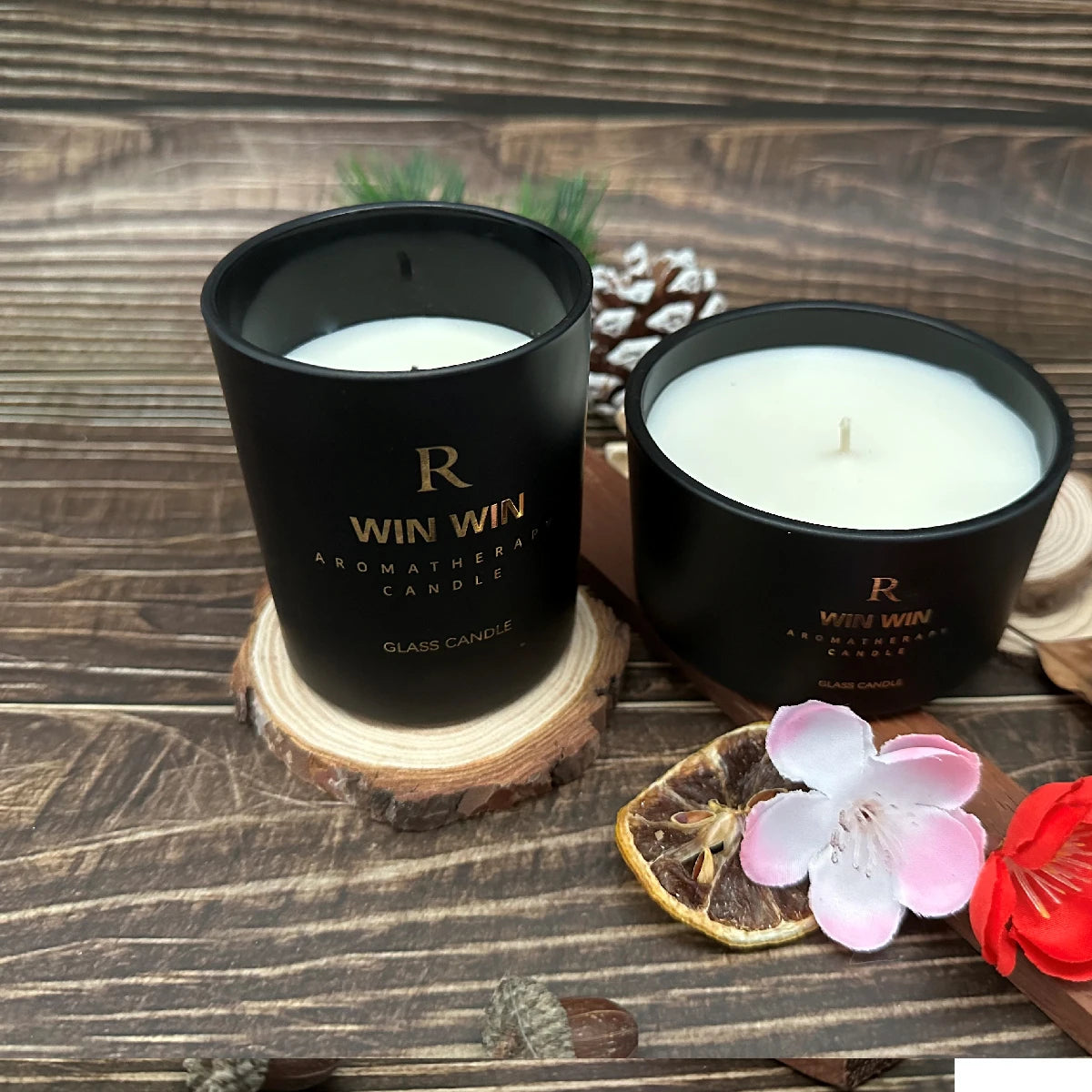 Lavender / Rose Aromatherapy Candle in Black Jar – Decorative Gift Candle